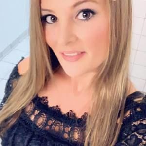 Meet your Posher, Candace